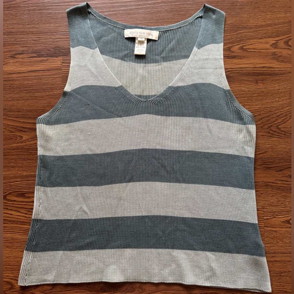 Vtg Jones New York 100% Silk Top Sz M Sleeveless Grey Blue Stripes Artsy Dressy